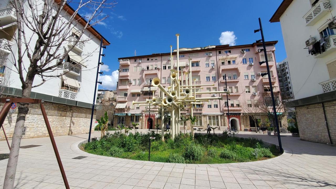 Metropolitan Apartments - City Center Tirana Exterior photo